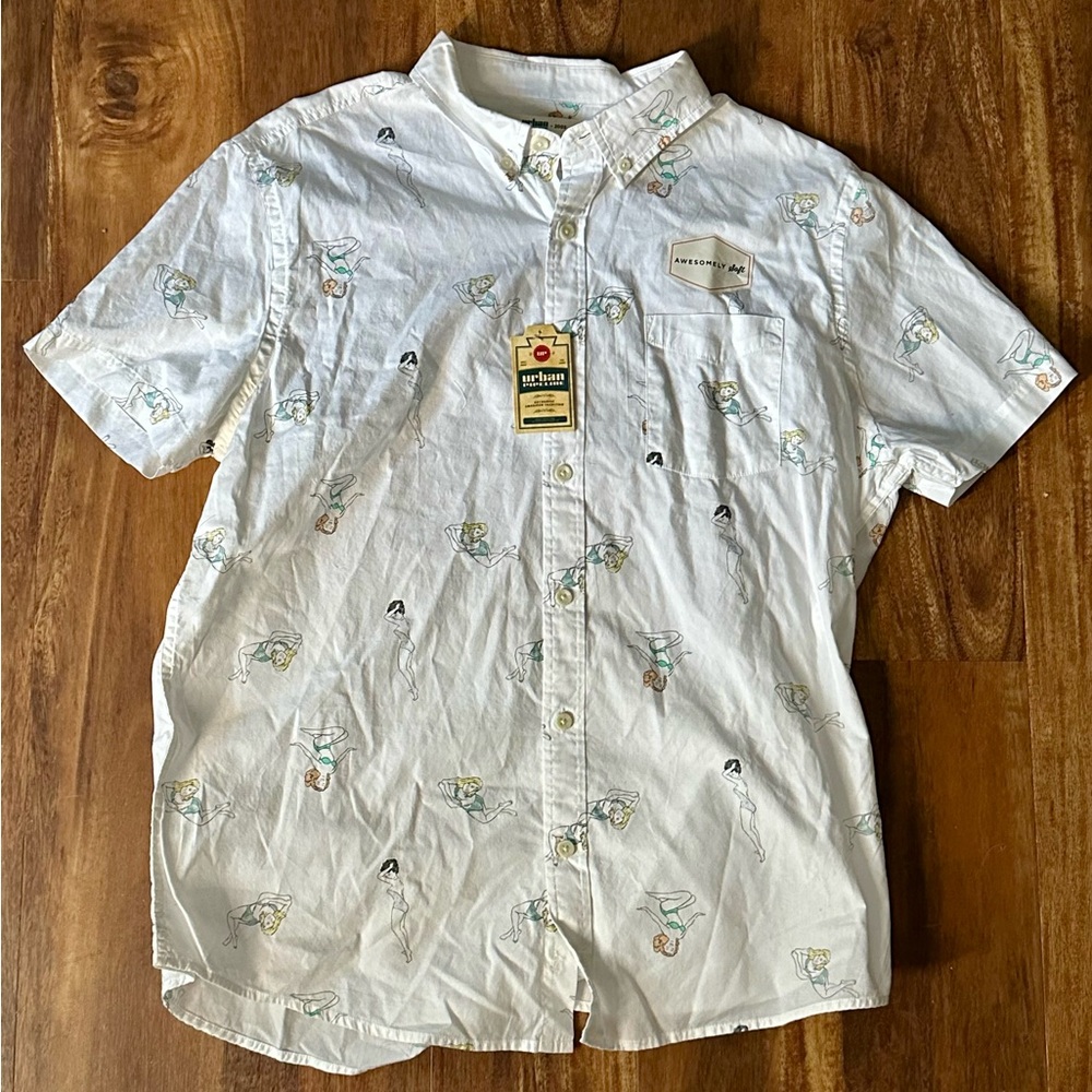 Urban Pipeline White Graphic Button-Down Shirt